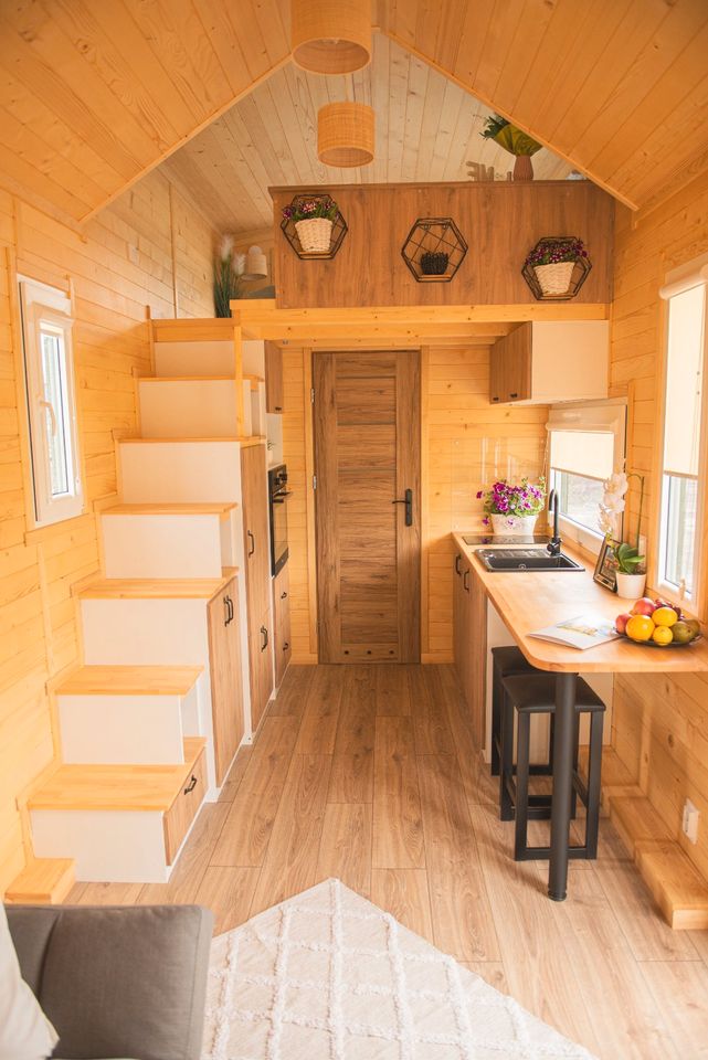 Tiny House Klara | 6.60m | WINTERFEST | Schlüsselfertig | HOLZOFEN u. Fußbodenheizung! | Mobilheim | Mobilhaus | Gartenhaus in Jacobsdorf 