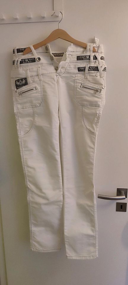 Cipo Baxx Jeans in Elstra