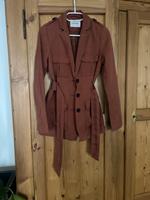 Jacke Größe 32 in Rotbraun Hessen - Maintal Vorschau
