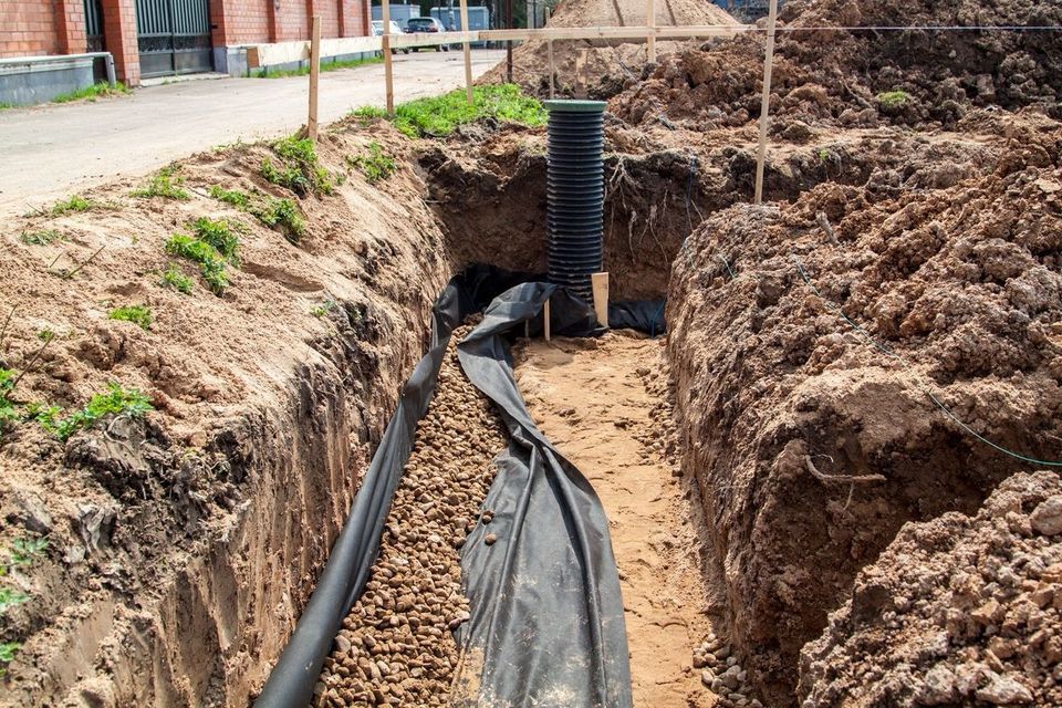 Verlegung von Abwasserrohren, Drainagen und Regenwasserrohren in Vechta