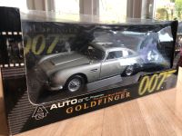 Autoart DB5 Aston Martin Goldfinger 007 1:18 Baden-Württemberg - Neckartenzlingen Vorschau