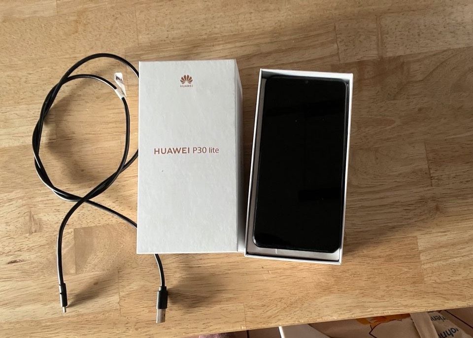 Huawei P30 Lite in Endingen