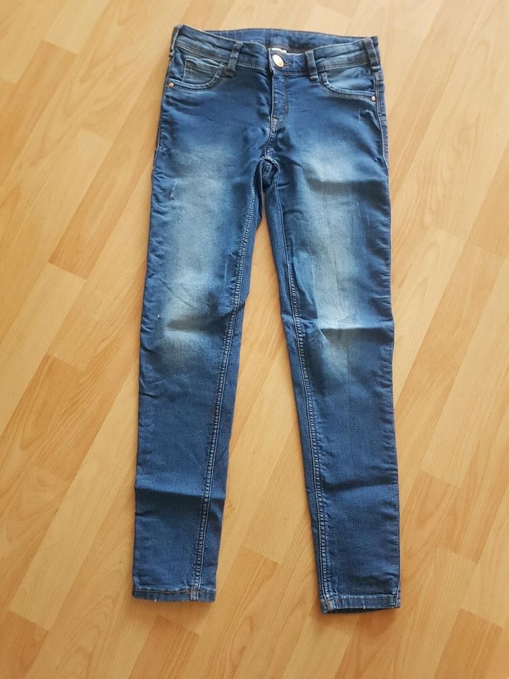 Jeans 152 Mädchen in Kötschlitz