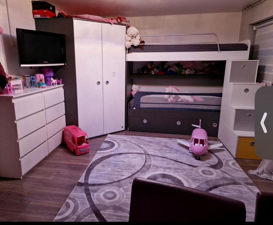 Etagenbett-Kinder Zimmer+Eckschrank in Essen