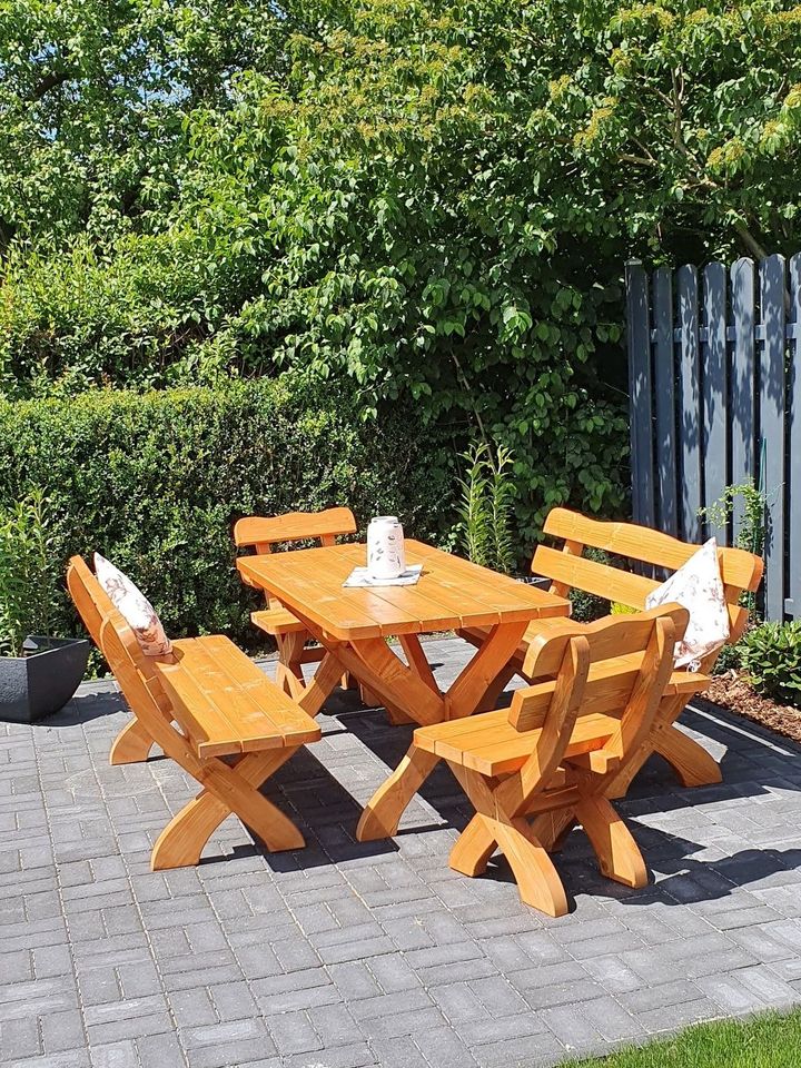 Gartensitzgruppe Garnitur Sitzgruppe TIROL Gartenmöbel in Mitte