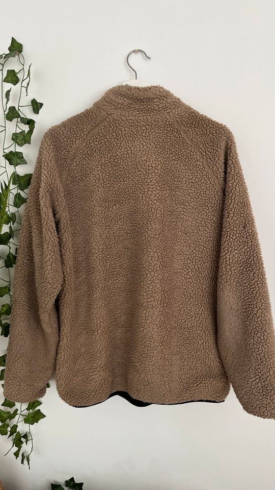 Fleece Teddy 1/4 zip Pullover in Ingolstadt