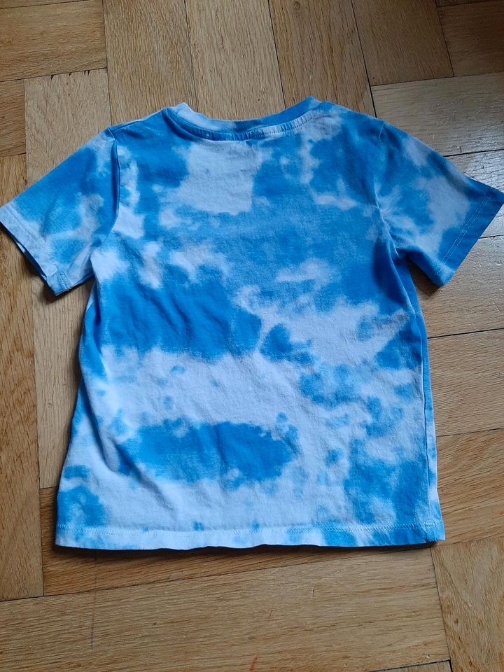 H&M T-Shirt blau Batik, Surflogo, 98-104, nur vorgewaschen in München