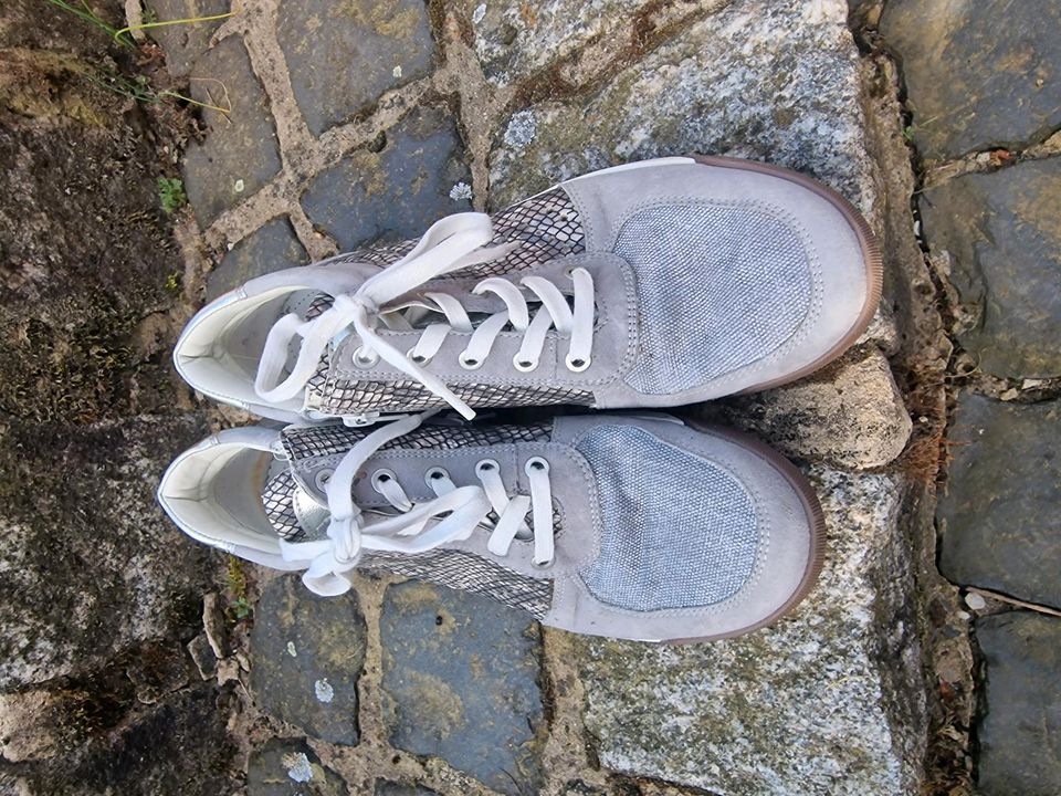 Jenny by ara Relax Sohle Sneaker Stiefelette Gr 42 grau Silber in Ibbenbüren