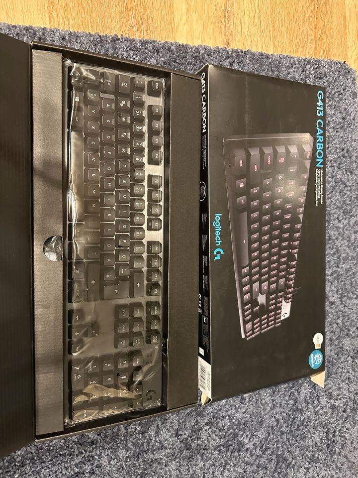 Logitech G413 Gaming Tastatur Carbon Schwarz sehr gut in Kronberg im Taunus