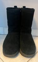 UGG Classic Short Waterproof Gr. 41 schwarz, Vibram Sohle Bayern - Prichsenstadt Vorschau