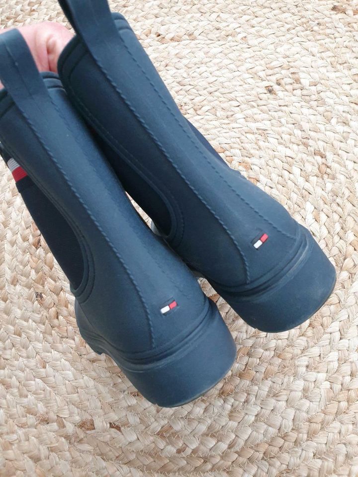 Tommy Hilfiger Gummistiefel Größe 41 in Stuttgart