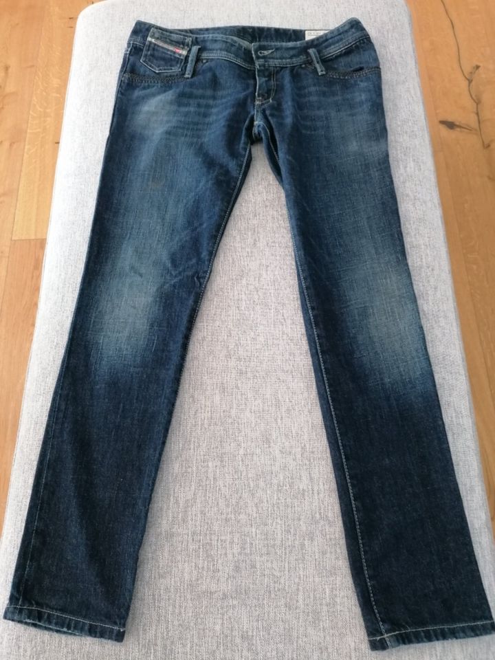 Diesel Matic Jeans Herrenjeans W30 L32 Top Zustand in Hohenroth bei Bad Neustadt a d Saale