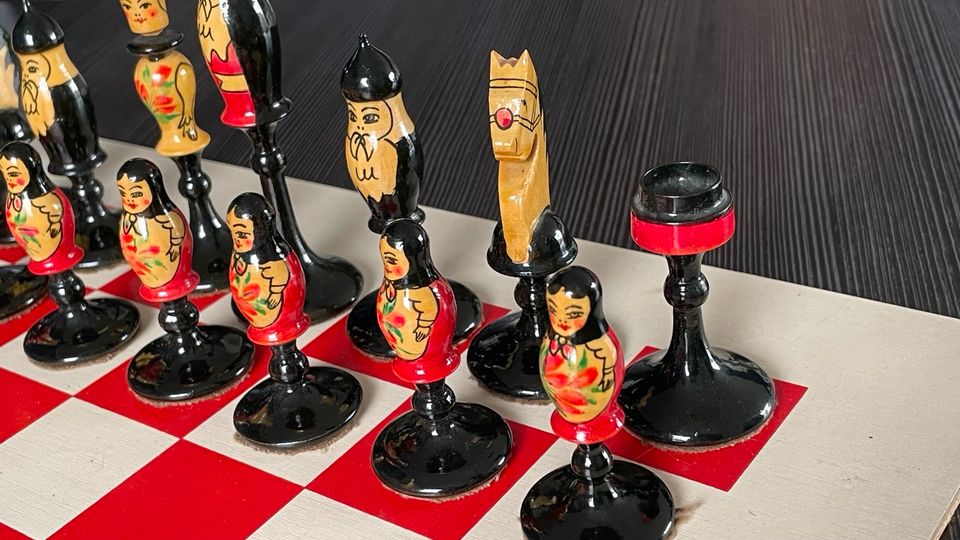 Matroschka Schachspiel 70er Jahre russisches Schach - wunderschön in Heek