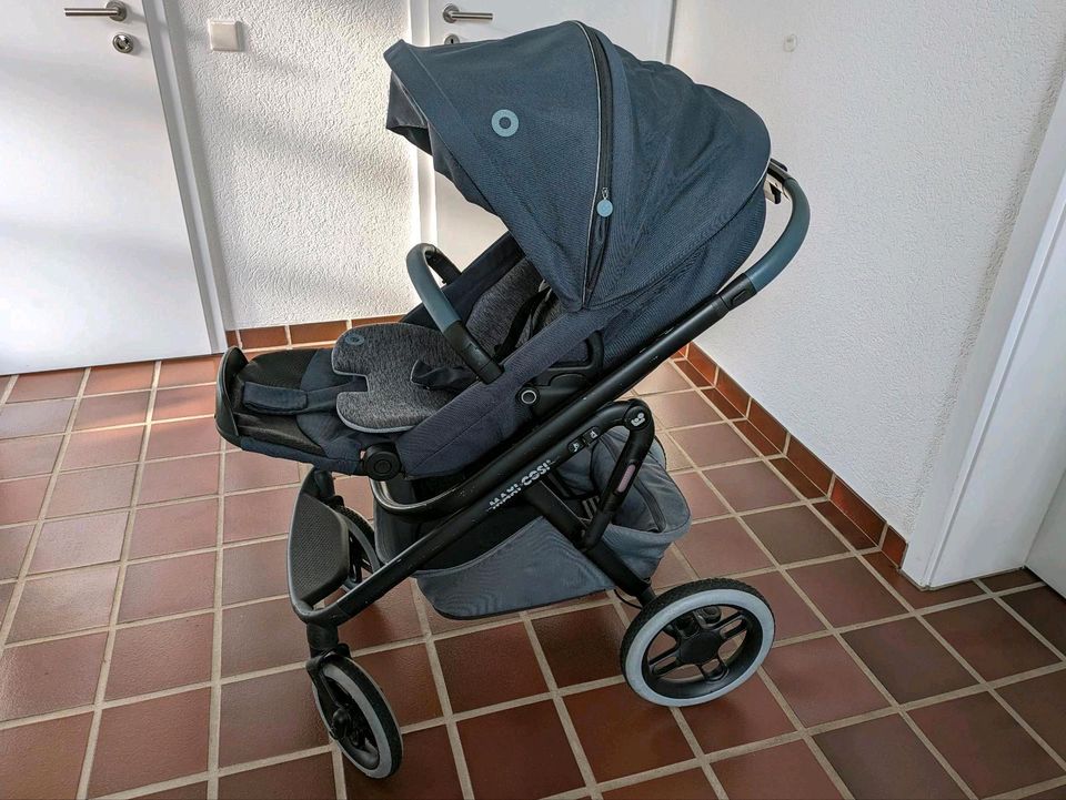 MAXI Cosi Lila XP Kombikinderwagen Essential Graphite in Geldern