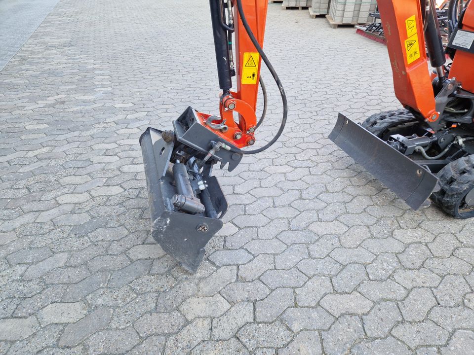 Kubota K008-3 Minibagger Microbagger 3 Löffel in Haibach