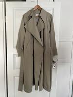 Mango Wasserabweisender Oversized-Trenchcoat M / 38  Neu! Niedersachsen - Diepholz Vorschau