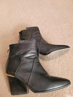 TAMARIS Stiefeletten 38 Leder Schuhe Hessen - Griesheim Vorschau