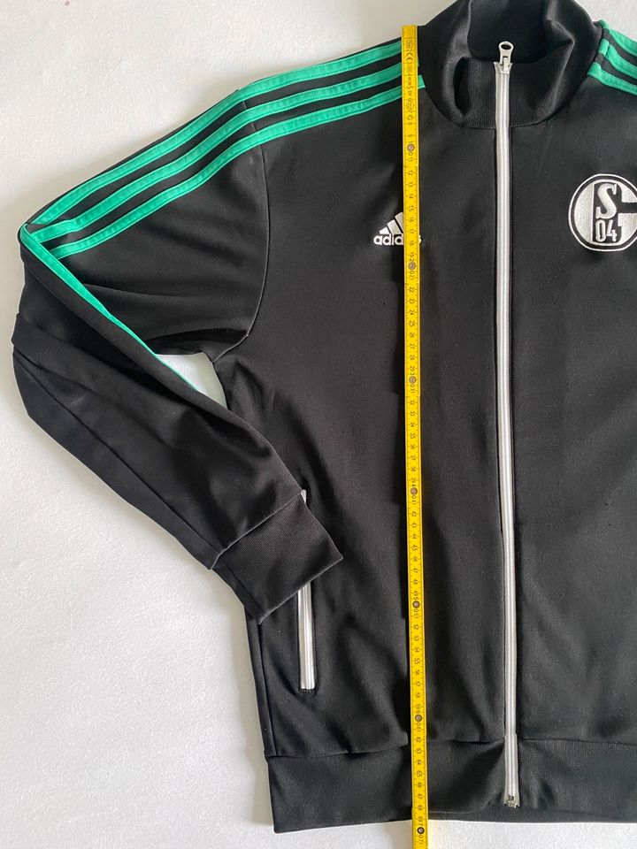 FC Schalke 04 Adidas - Größe M - Jacke Sport Fussball Logo Grün in Attendorn