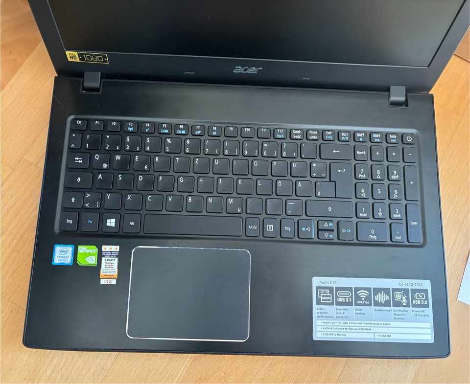 Acer Aspire E15 Laptop Notebook 8GB Windows 10 Intel-Core i7 in München