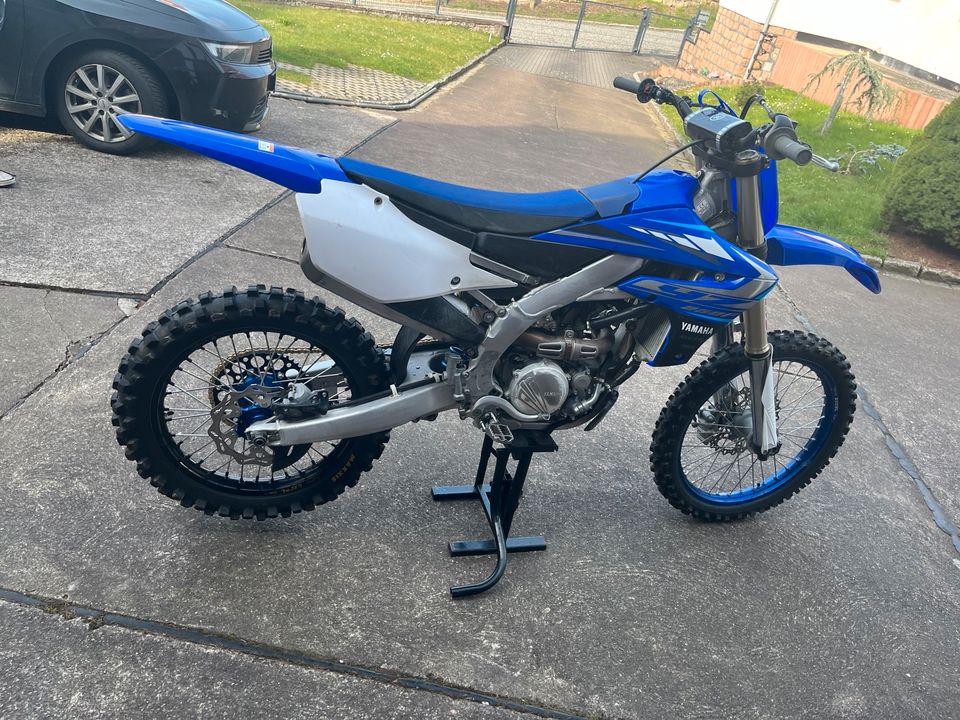 Yamaha YZ 250F 2020 in Teistungen