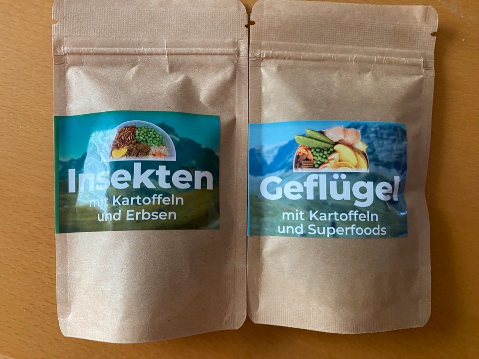 Alpenwuff Futterproben Geflügel und Insekten 35 gr in Erbach