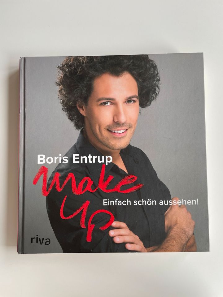 Buch Make Up Boris Entrup in Wentorf