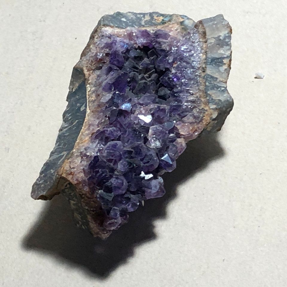 Mehrere Halbedelsteine-Drusen, Glimmer Quarz, Amethyst, Quarze in Dortmund