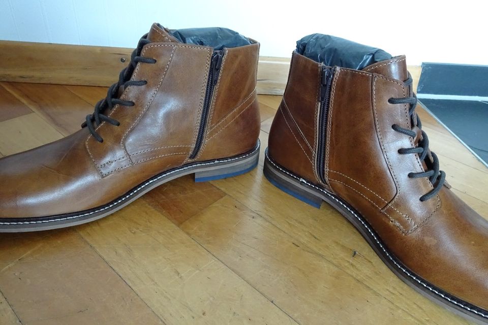 Herren Leder Schnürstiefel Farbe Cognac Gr. 42 in OVP +++ neu +++ in Stade