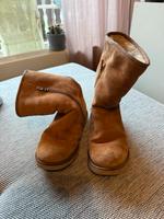 UGG Boots Stiefel Stiefeletten beige braun cognac Fell Gr.38 Rheinland-Pfalz - Contwig Vorschau