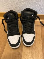 Puma mid cut sneaker Gr. 38,5 Baden-Württemberg - Balingen Vorschau