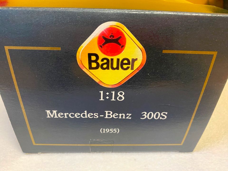 Mecedes-Benz 300S, Modellauto 1:18 in Kaufbeuren