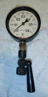 DDR Manometer 0-0,6 kp/cm2 MPa M20x1,5 10,5 cm Brandenburg - Ludwigsfelde Vorschau