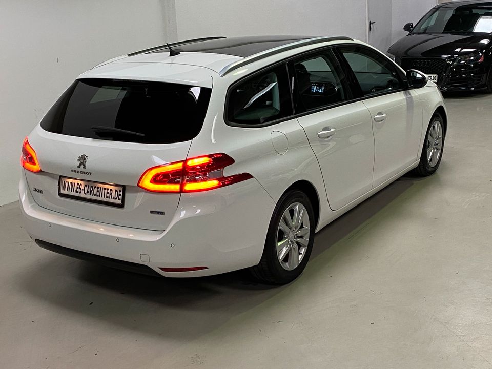 PEUGEOT 308 SW 1.6 BLUE HDI PREMIUM ~ PANO ~ PDC ~ TAUSCH ~ in Bielefeld