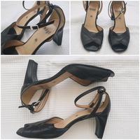 38 Högl Leder Sandaletten schwarz Abendschuhe Sandalen Nordrhein-Westfalen - Neuss Vorschau