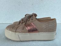 Superga Plateau Turnschuhe beige Leder Größe 37 Nürnberg (Mittelfr) - Oststadt Vorschau