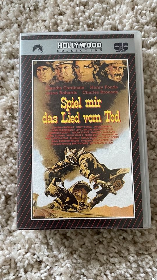 VHS Kassette Spiel mit das Lied vom Tod in Hamburg