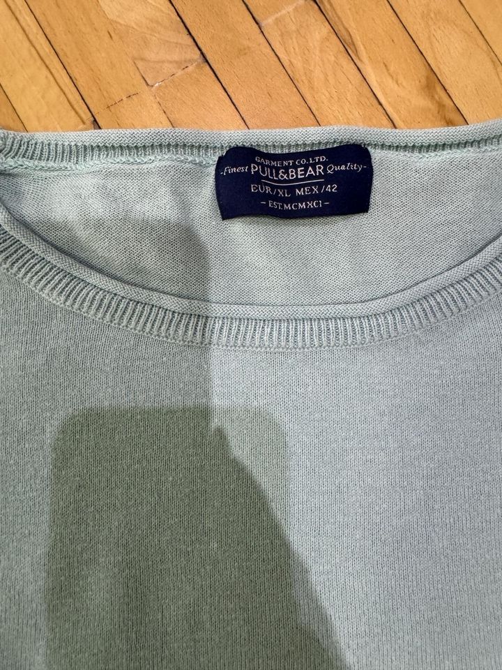 Pull Bear Pullover in Limburg