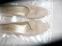 Beige Pumps v0n Peter Kaiser Gr. 4,5 Nordrhein-Westfalen - Detmold Vorschau