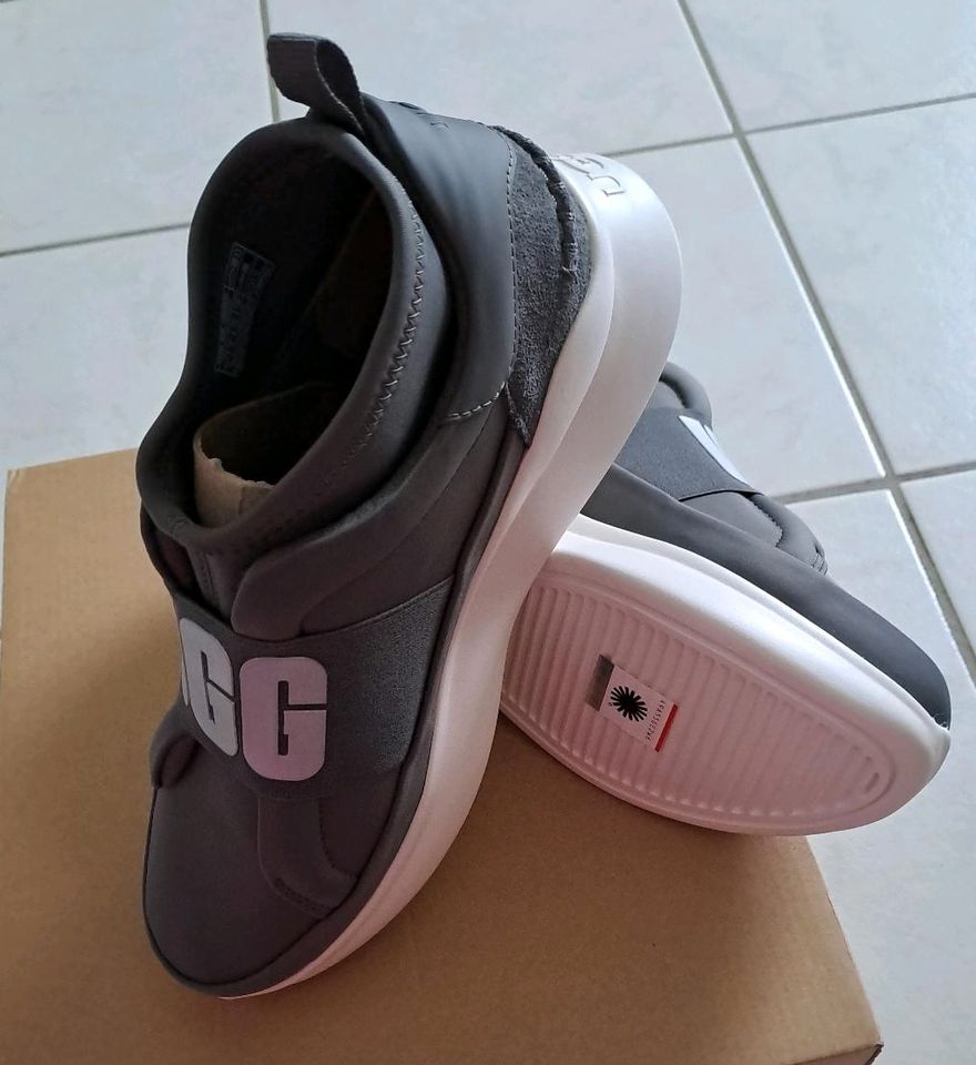 UGG Sneaker, Größe: 39, neu in Hungen