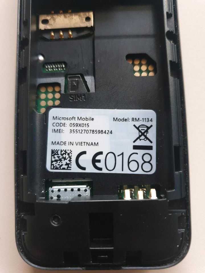 Handy Nokia Modell RM-1134 in Gaggenau