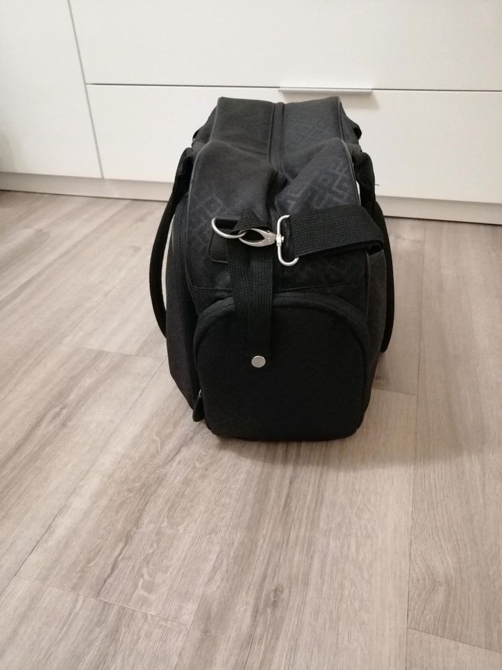 Wickeltasche von babymoov mit Zubehör in Demmin