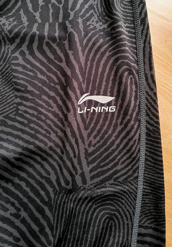 Sporthose v. Li-Ning, Gr. M/38 in Düsseldorf