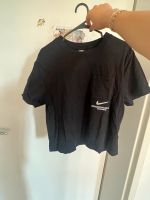 Nike T-Shirt leicht cropped Dresden - Neustadt Vorschau