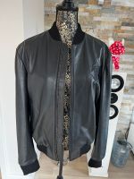 Roberto Cavalli Lederjacke schwarz Neu Gr.52 Lp 2750€ Niedersachsen - Stuhr Vorschau