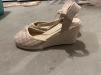 Esprit Schuhe Keilabsatz Nordrhein-Westfalen - Hilden Vorschau