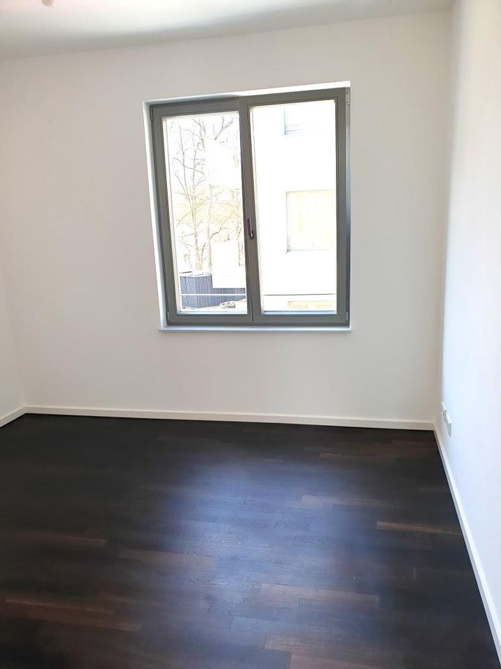 3-Zimmer-Mietwohnung, 74,76 m², 1.OG, EBK mit Mittelinsel, Balkon, Fahrstuhl, Tiefgarage, Kladow in Berlin