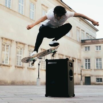 SOUNDBOKS 3 MIETEN in BOCHUM | Offizieller Lautsprecher Verleih in Bochum