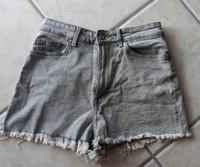 Jeans Shorts H&M Gr. 36 Baden-Württemberg - Biberach Vorschau