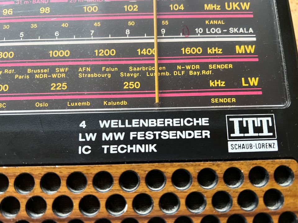 Verkaufe  ein ITT Radio in Eslohe