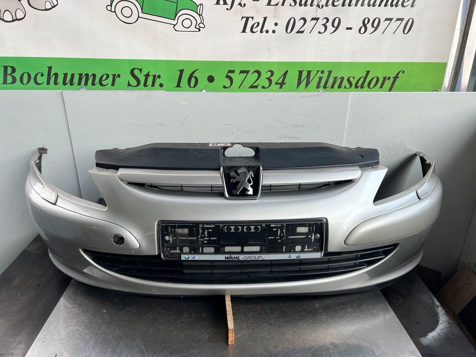 Stoßstange Peugeot 307 SW silber ETSC vorn Stoßfänger Frontschüre in Wilnsdorf
